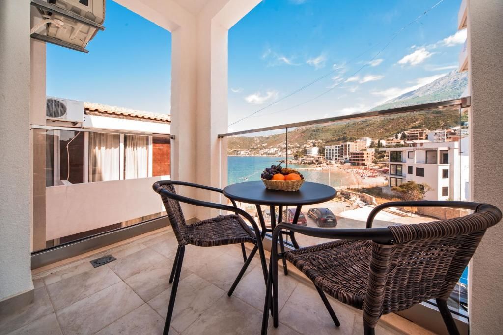 Отель Hotel David Lux Добра-Вода