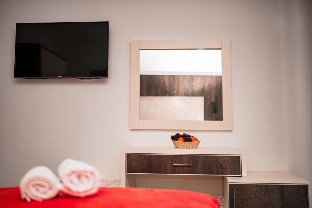 Отель Hotel David Lux Добра-Вода